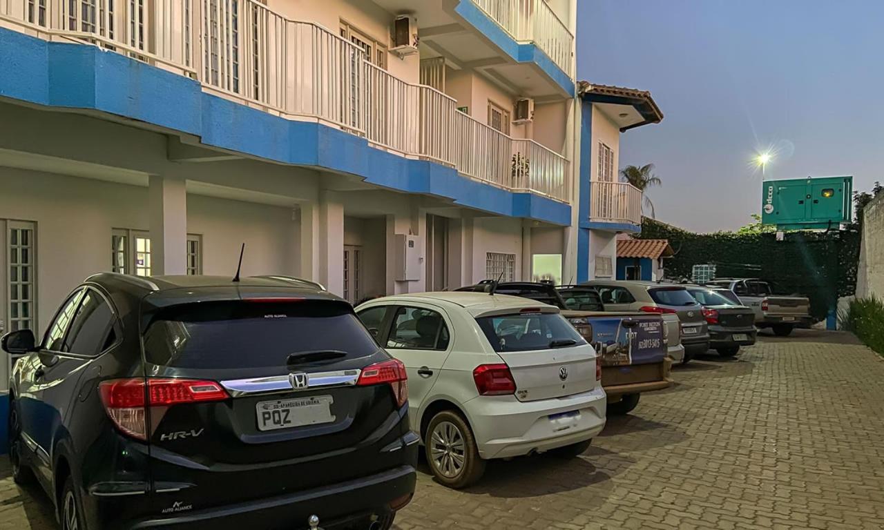 Center Plaza Hotel Cristalina Εξωτερικό φωτογραφία